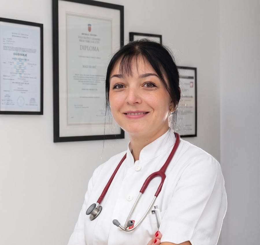 Dr. Maja Marušić Marić u ordinaciji